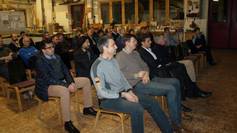 Großes Interesse von Seiten der Handwerker beim Meisterforum in Auer.